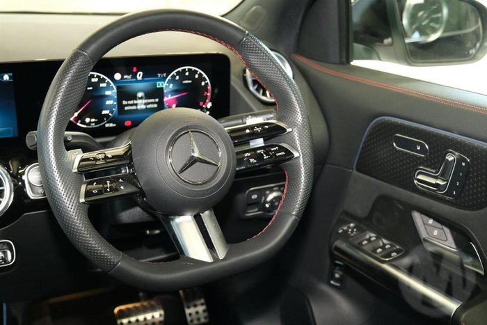 2024 Mercedes-Benz GLA-Class GLA200