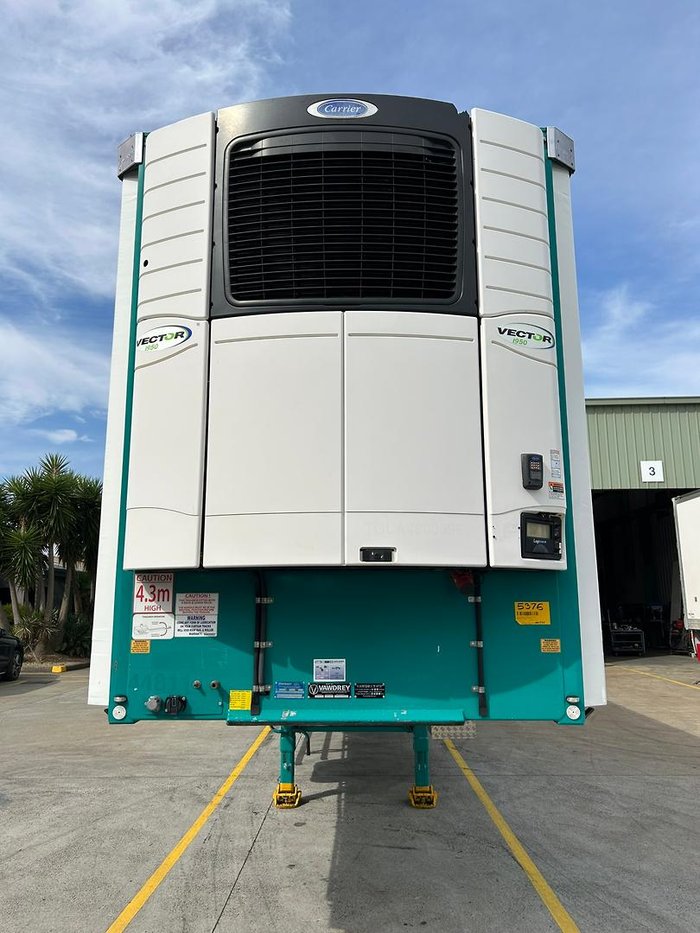 2019 Vawdrey St3 22 Pallet Refrigerated Curtain Sider, R/T