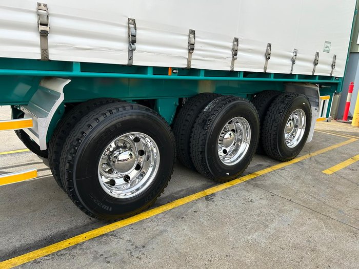 2019 Vawdrey St3 22 Pallet Refrigerated Curtain Sider, R/T