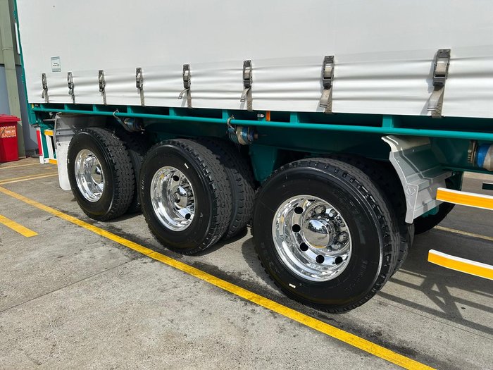 2019 Vawdrey St3 22 Pallet Refrigerated Curtain Sider, R/T