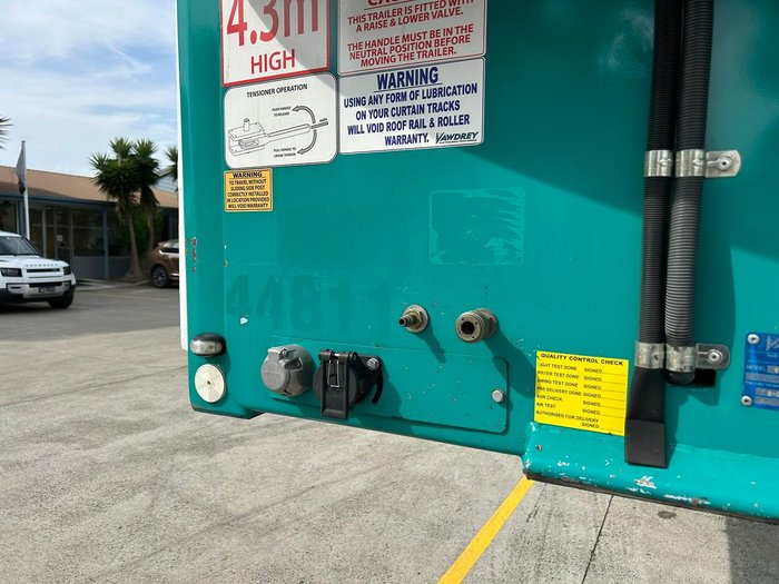 2019 Vawdrey St3 22 Pallet Refrigerated Curtain Sider, R/T