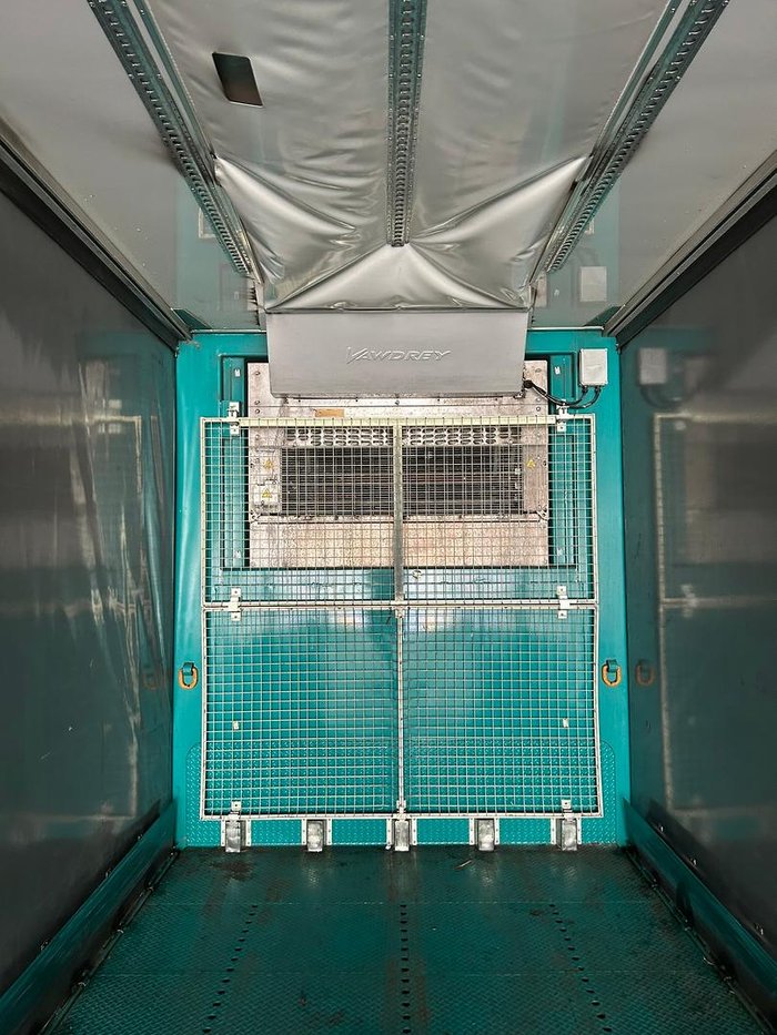 2019 Vawdrey St3 22 Pallet Refrigerated Curtain Sider, R/T