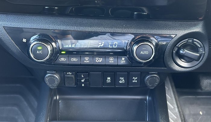 2019 Toyota Hilux Rugged X
