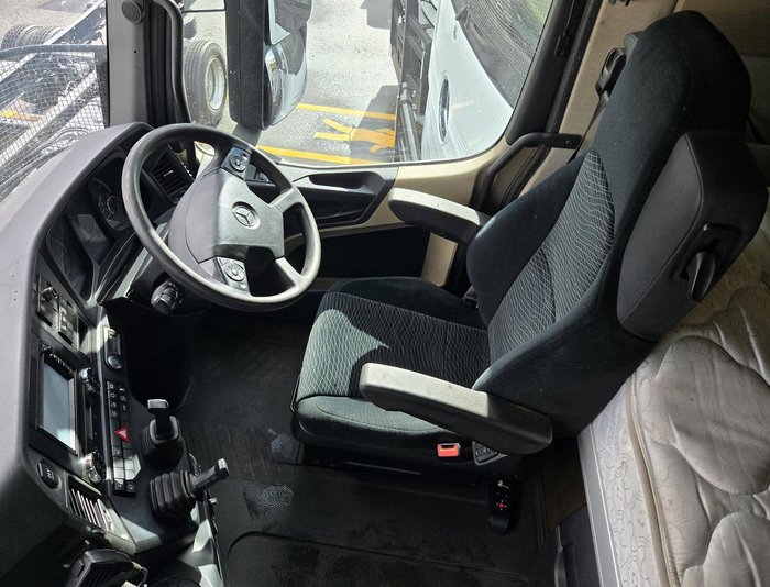 2019 Mercedes-Benz Actros 2763LS WHITE