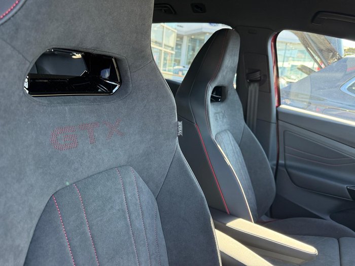 2025 Volkswagen ID.5 GTX