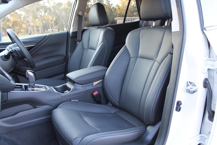 2025 Subaru Outback AWD Touring