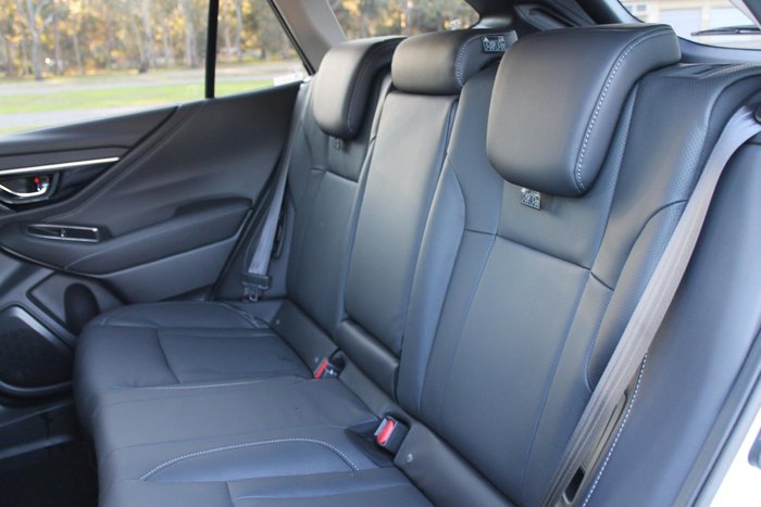 2025 Subaru Outback AWD Touring