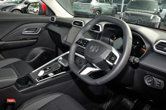 2025 MG ZS Essence Turbo