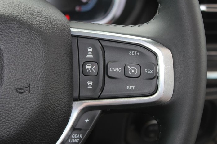 2024 RAM 1500 Laramie Sport RamBox