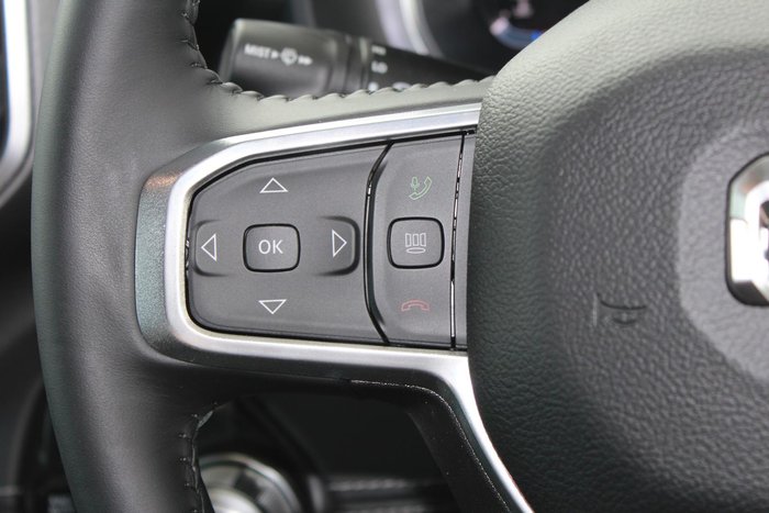 2024 RAM 1500 Laramie Sport RamBox