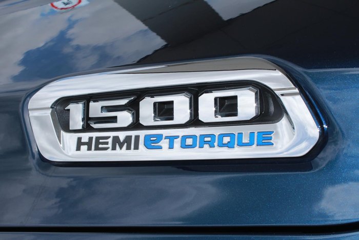 2024 RAM 1500 Laramie Sport RamBox