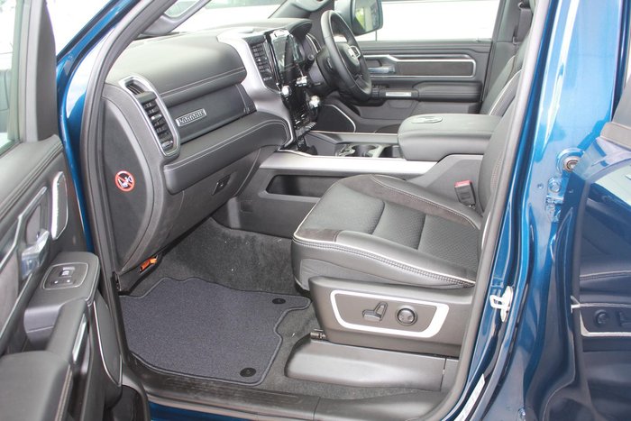 2024 RAM 1500 Laramie Sport RamBox