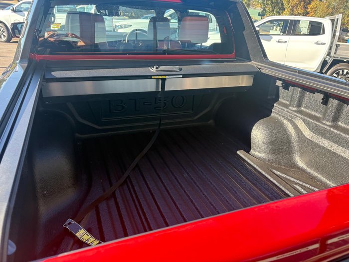 2025 Mazda BT-50 SP