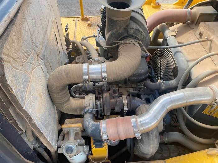 2018 Multipac 524H Yellow