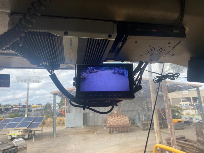 2018 Multipac 524H Yellow