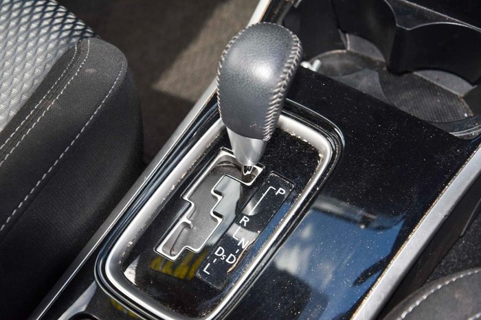 2020 Mitsubishi Outlander ES ADAS