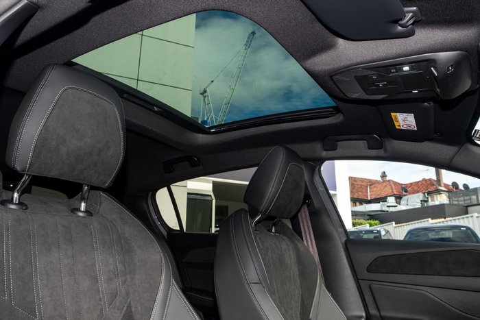 2025 Peugeot 308 GT Hybrid