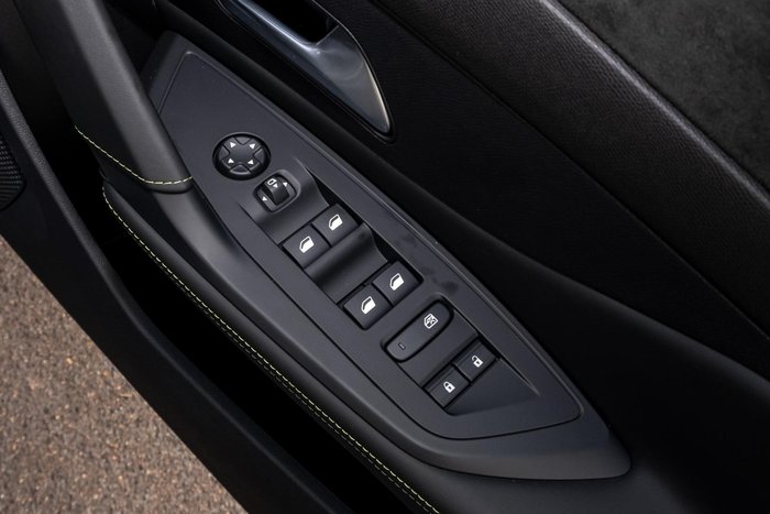 2025 Peugeot 308 GT Hybrid