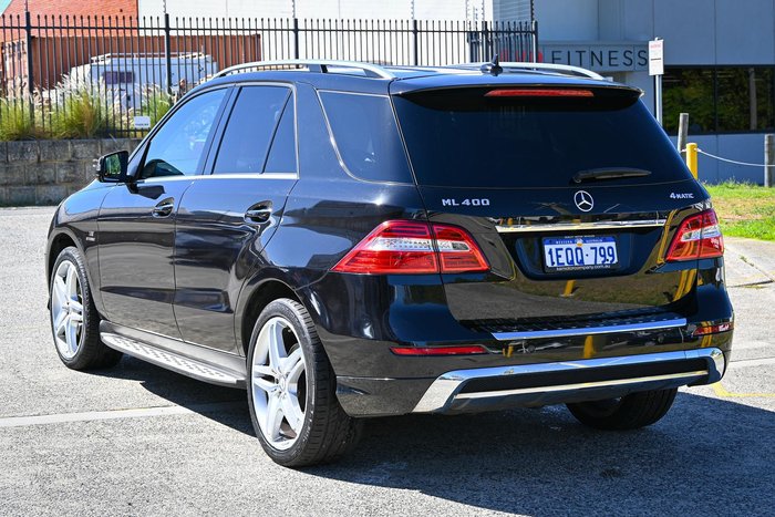 2014 Mercedes-Benz M-Class ML400