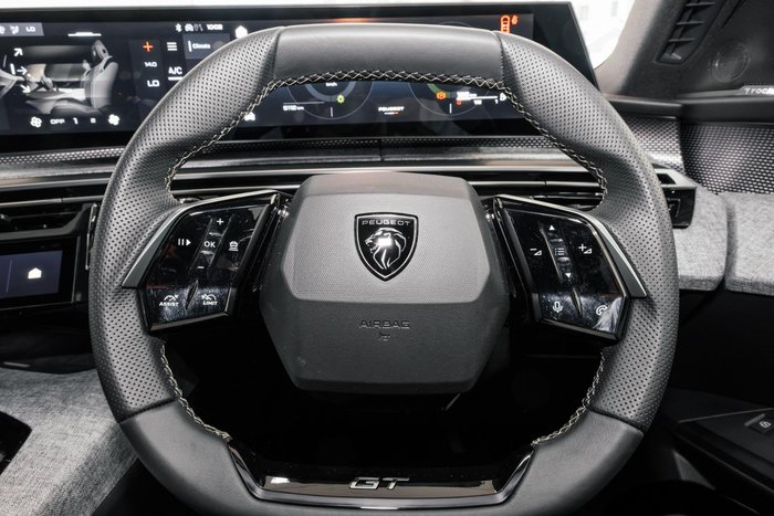 2024 Peugeot 3008 GT Hybrid