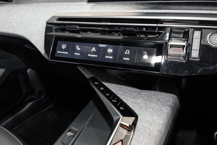 2024 Peugeot 3008 GT Hybrid