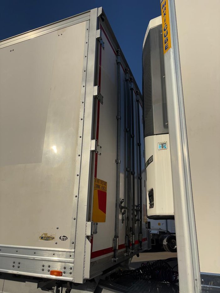 2016 Maxitrans St3 34 Pallet -18 High Cube Reefer Double Stacker