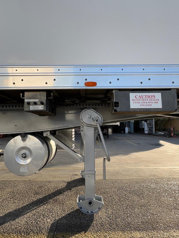 2016 Maxitrans St3 34 Pallet -18 High Cube Reefer Double Stacker
