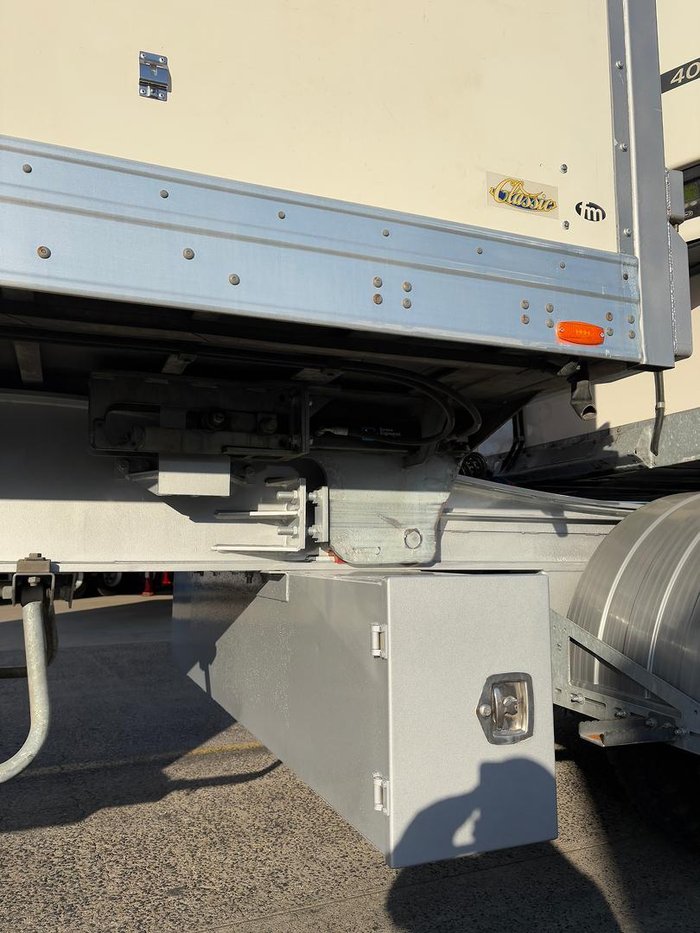 2016 Maxitrans St3 34 Pallet -18 High Cube Reefer Double Stacker