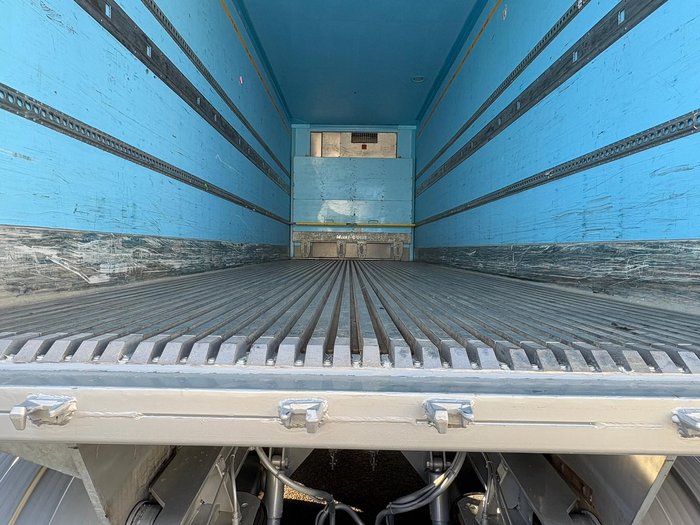 2016 Maxitrans St3 34 Pallet -18 High Cube Reefer Double Stacker