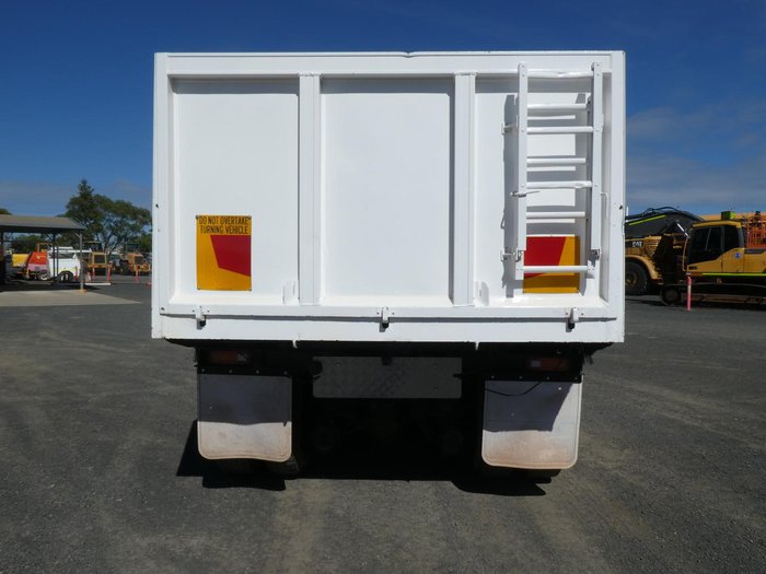 2006 Kenworth T350 YELLOW