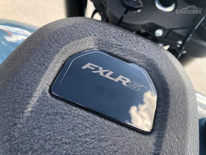 HARLEY-DAVIDSON LOW RIDER S 117 (FXLRS) ROAD SOFTAIL Skark Skin Blue