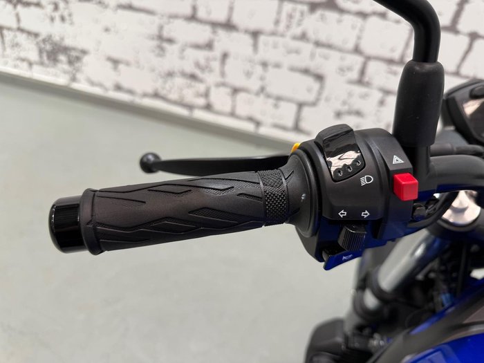 2025 Suzuki SV650 LAMS ABS (SV650UA) SV Blue