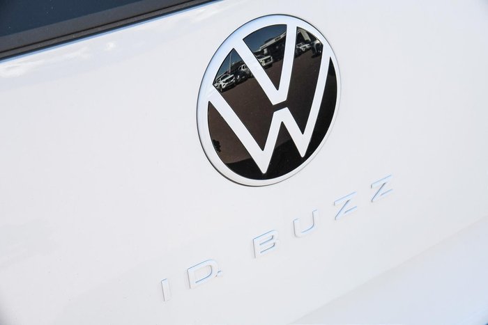 2025 Volkswagen ID. Buzz Cargo BEV550