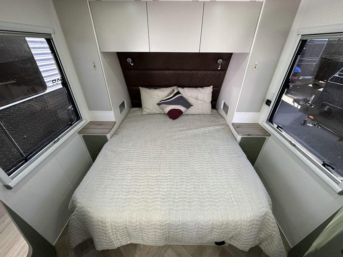 2025 Essential Caravans Cruiser V1-1 18'8