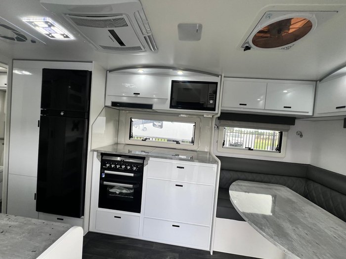 2024 JB Caravans Scorpion Sting Air 23'6