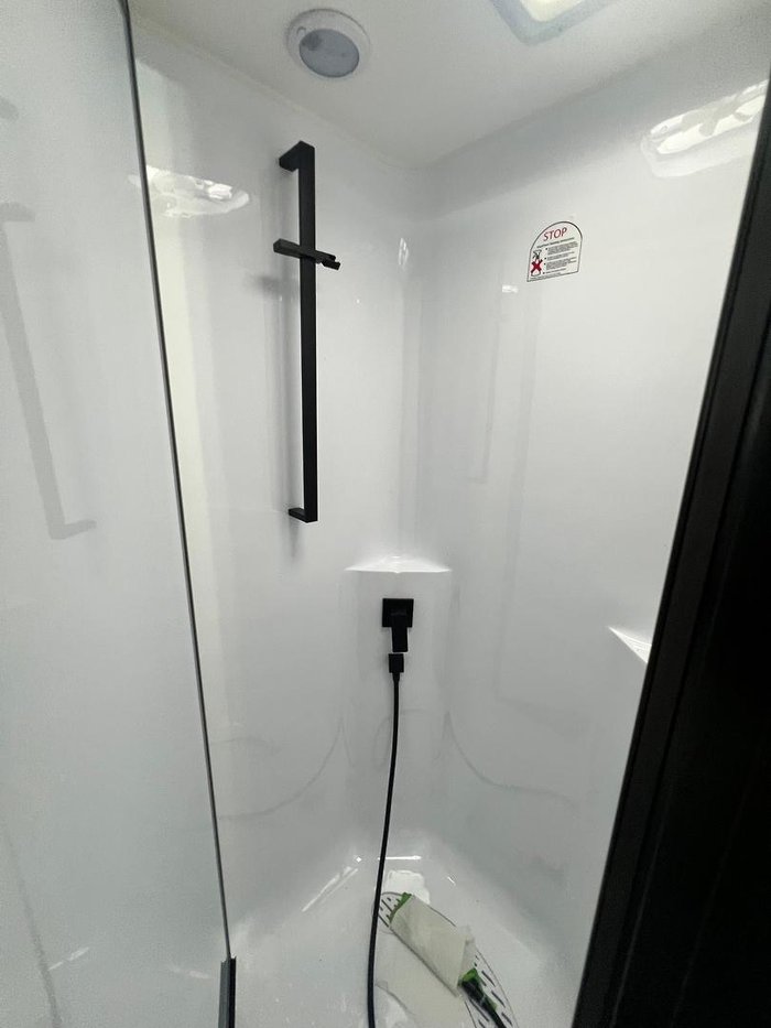 2024 JB Caravans Scorpion Sting Air 23'6 Rear Club