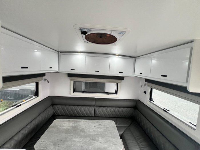 2024 JB Caravans Scorpion Sting Air 23'6 Rear Club