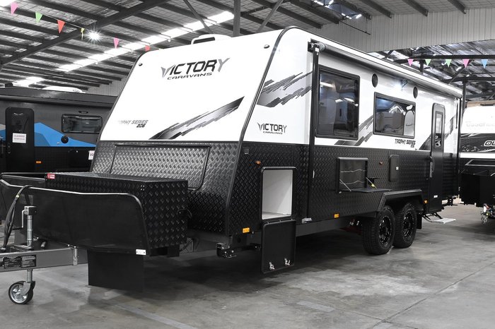 2025 VICTORY CARAVANS Trophy 20'6 Composite