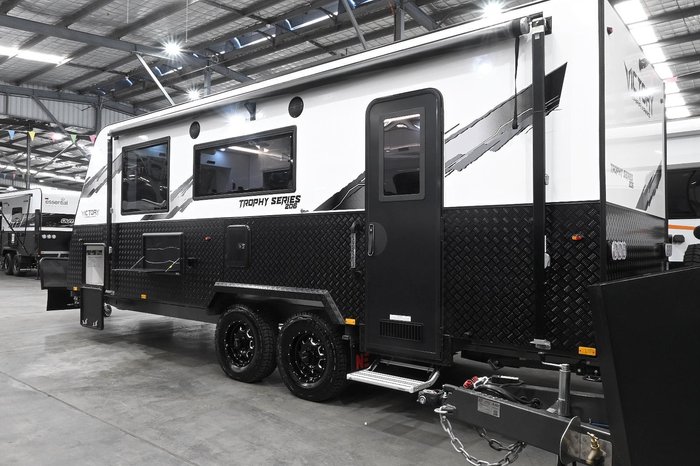 2025 VICTORY CARAVANS Trophy 20'6 Composite