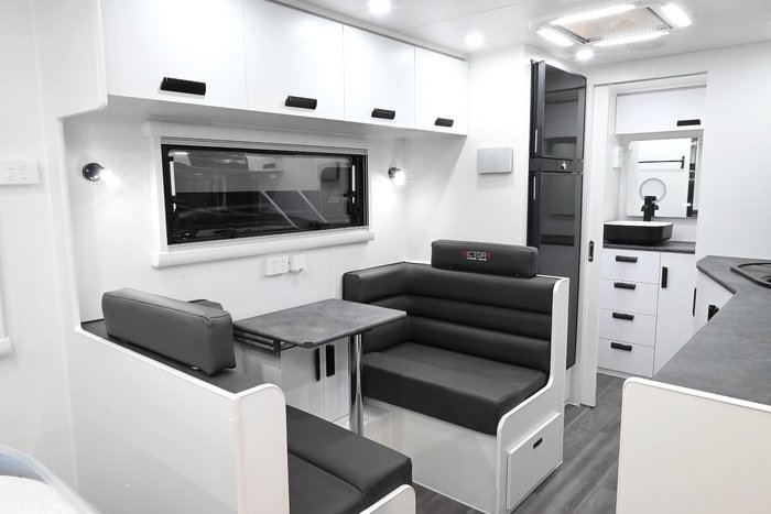 2025 VICTORY CARAVANS Trophy 19'6