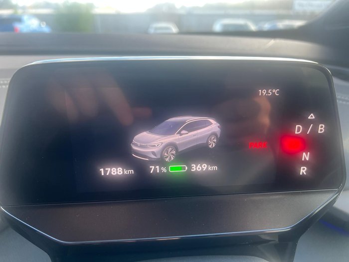 2024 Volkswagen ID.4 Pro