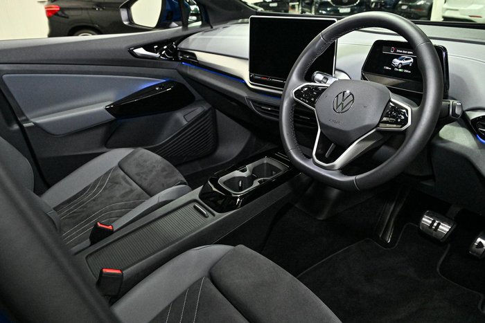 2024 Volkswagen ID.4 Pro