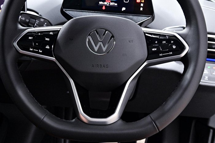 2024 Volkswagen ID.4 Pro