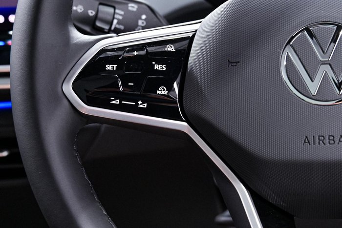 2024 Volkswagen ID.4 Pro