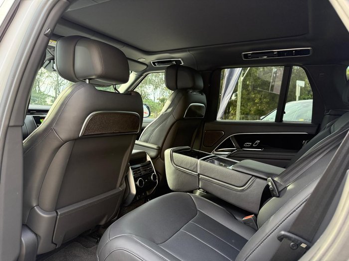 2024 Land Rover Range Rover P530 Autobiography