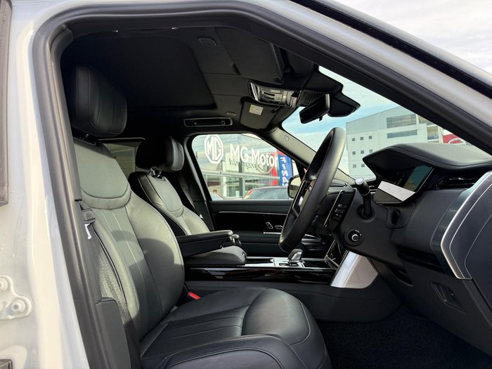 2024 Land Rover Range Rover P530 Autobiography