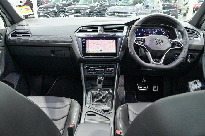2024 Volkswagen Tiguan 162TSI R-Line