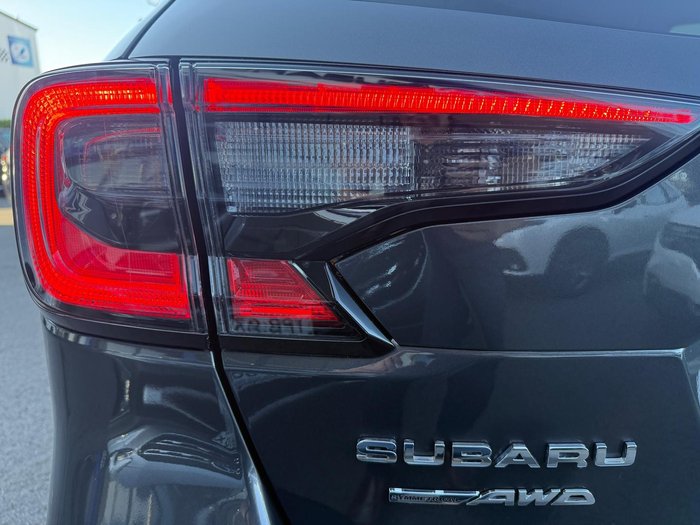 2025 Subaru Outback AWD Touring