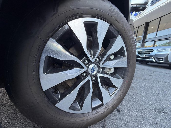 2025 Subaru Outback AWD Touring