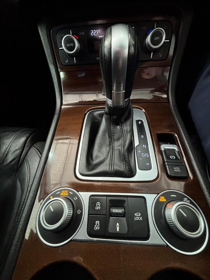 2015 Volkswagen Touareg V6 TDI 7P MY15 Four Wheel Drive Canyon Grey